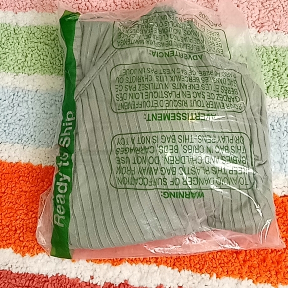 Aqua Couture Women's Size 1X Olive Green Ribbed One Piece Swim Suit Beachy - Picture 5 of 9